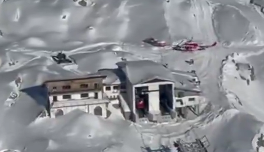  ВИДЕО Несреќа на жичарница во Италија: Четири лица повредени, стотина спасени со хеликоптер