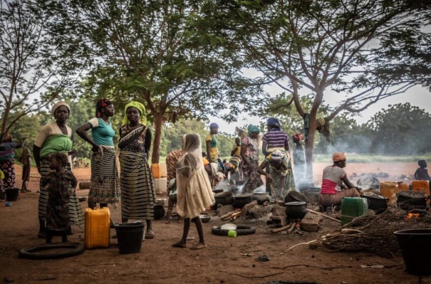  Хунтата во Буркина Фасо ги распушти сите политички партии бидејќи предизвикувале поделби во општеството – им го зема и имотот!