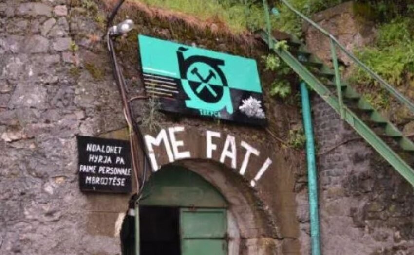  Петмина рудари од рудникот Трепча биле заробени 9 часа под земја