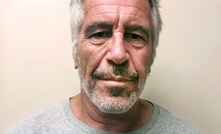  Генералниот обвинител на Трамп мора да сведочи за прикривањето на името во случајот со Епштајн