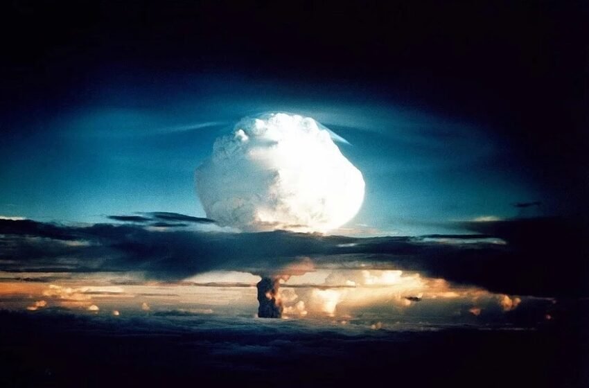  ВИДЕО „Војната на Блискиот Исток влезе во опасна фаза“: Трамп со ултиматуми, Нетанјаху и Папата со важни апели