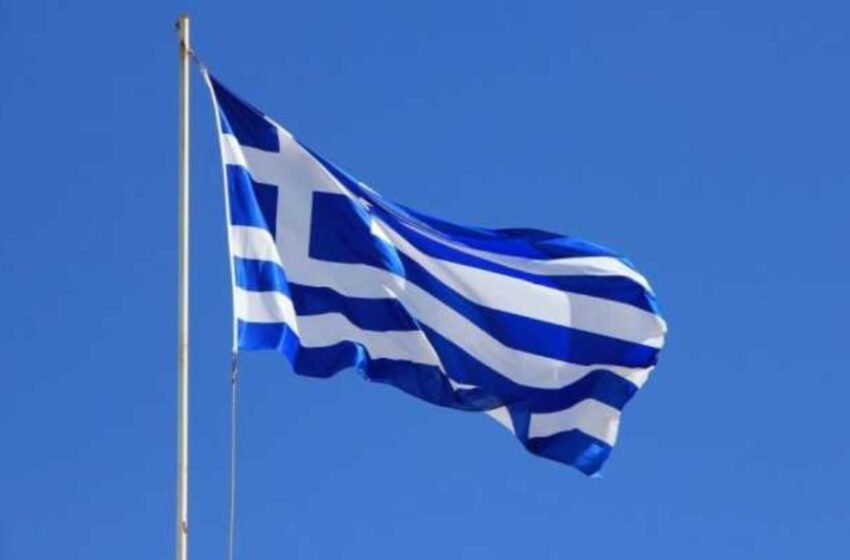  Тројца грчки министри поднесоа оставки по скандалот со земјоделските субвенции