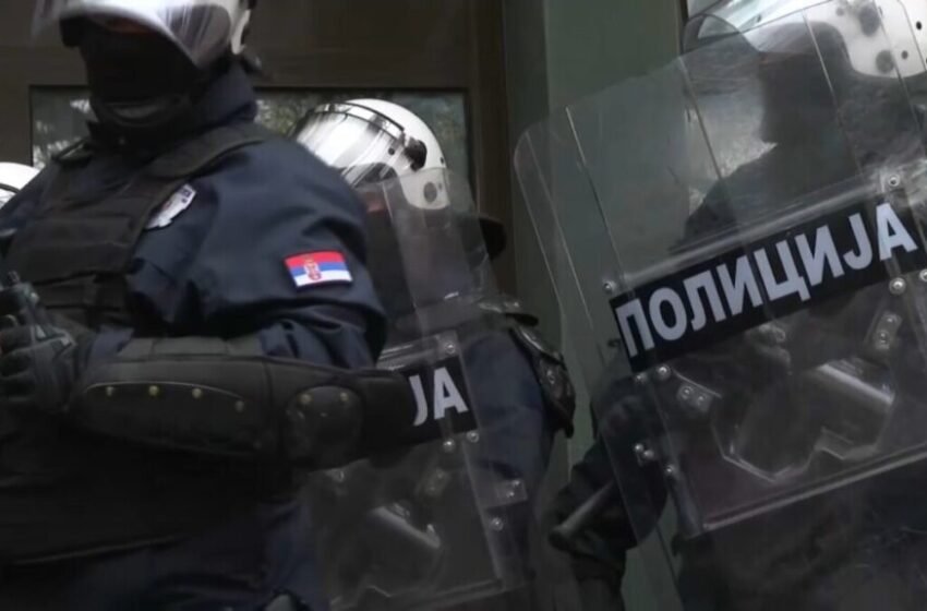  Ограбил четири џамии за три дена во Србија: Уапсен Македонец