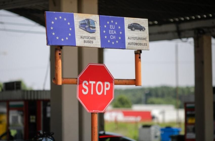  ЕУ воведува апликација која може да го скрати чекањето на граница – еве кој може да ја користи