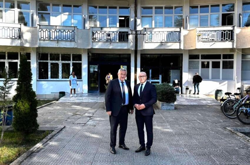  Болницата за нефрологија во Струга се опремува со нови машини за дијализа, набавена и нова анестезиолошка опрема